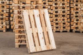 Преимущества деревянных паллет